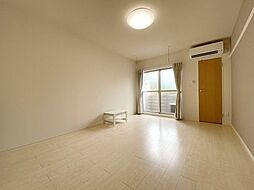 クレイノいちごの木 204 2階1Kのリビング/ダイニング