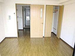 小田急小田原線 狛江駅 徒歩14分の賃貸マンション 4階1Kのリビング/ダイニング