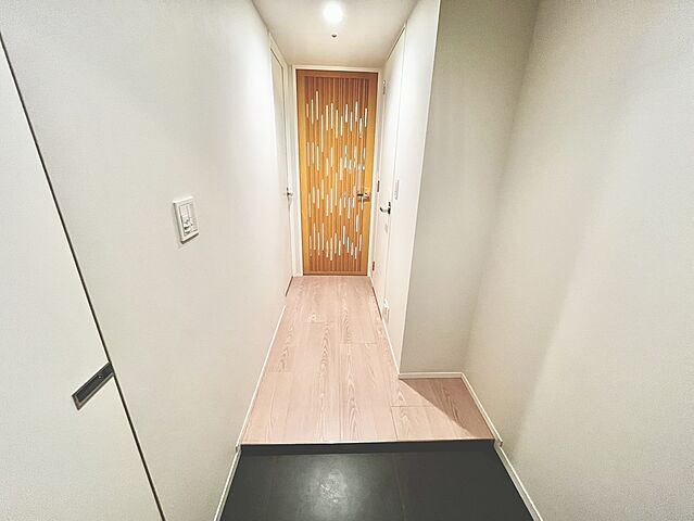 玄関 神楽坂駅1分「赤城神社・パークコート神楽坂」 1階/-