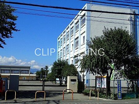 大和市立草柳小学校 徒歩10分。 790m