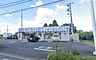 周辺：ローソン伊勢原上粕屋店 徒歩5分。 340m