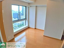 JR山手線 五反田駅 徒歩8分の賃貸マンション 17階1LDKのリビング/ダイニング