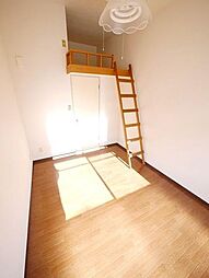 トップヒルゲート 1階1Kのリビング/ダイニング