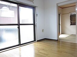 グレース大南 401 4階3DKのリビング/ダイニング