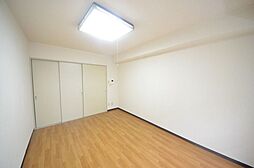 JR中央線 八王子駅 徒歩8分の賃貸マンション 1階1Kのリビング/ダイニング