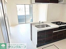 アジュール 1階1LDKのリビング/ダイニング