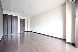 ラ・カッシーナ幕張 204 2階1Kのリビング/ダイニング