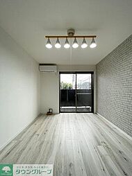 ヒルズナイン 201 2階1Kのリビング/ダイニング