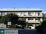 周辺：千葉市立あやめ台小学校 徒歩13分。 1030m