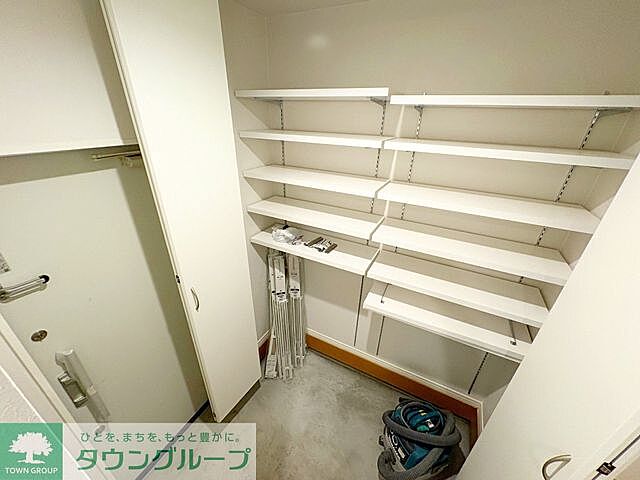 収納