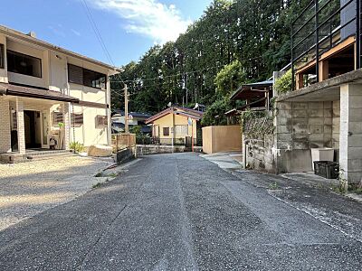 外観:緑豊かな閑静な住宅街になります!ゆっくりとした暮らしがご希望の方は是非お問合せ下さい♪ 外観:緑豊かな閑静な住宅街になります!ゆっくりとした暮らしがご希望の方は是非お問合せ下さい♪