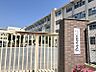 周辺：三筑中学校まで　450m　徒歩約6分●校訓「創造・練磨・礼節」部活動に関しては、中総体で男子卓球部が県大会3位、男子バレーボール部が県大会ベスト8などの実績を残しています。