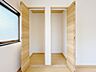 収納：リフォーム済/収納/2階北側洋室/6帖　壁天井クロス張替、建具交換を行いました。