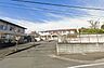 周辺：富士市立青葉台小学校　徒歩14分。 1090m