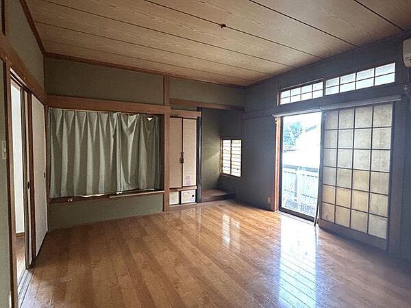 室内