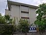 外観：スーパー徒歩約３分以内♪