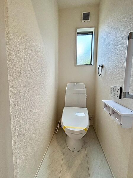 トイレを拡大表示