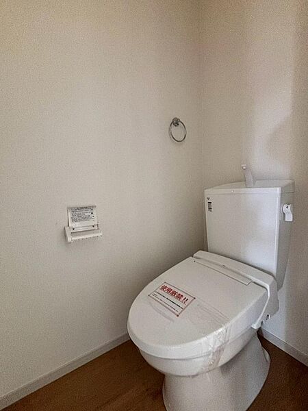トイレを拡大表示