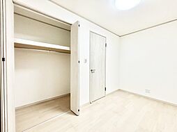寝室の画像