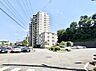 外観：～Exterior～　閑静な住宅地で子育て家族にピッタリ。毎日のお散歩も快適な緑に恵まれたエリアで、自然に包まれた穏やかな暮らしを実現するための、ゆとりある住環境が整っています。