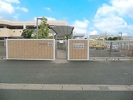 幼稚園・保育園 700m 夏見台幼稚園・保育園