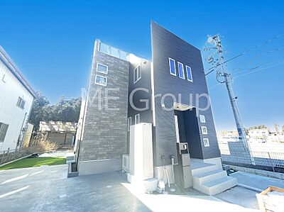 外観:〜Exterior〜 駅近の利便性と豊かな自然を享受する住環境のもと、彩り豊かな快適な暮らしは家族を笑顔にしてくれそうです。季節の変化を感じながら子育てが出来る自然に囲まれた住宅地です☆ 外観:〜Exterior〜 駅近の利便性と豊かな自然を享受する住環境のもと、彩り豊かな快適な暮らしは家族を笑顔にしてくれそうです。季節の変化を感じながら子育てが出来る自然に囲まれた住宅地です☆