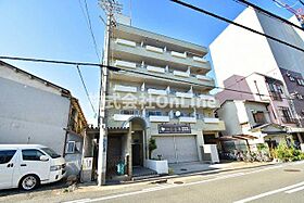 レジデンスやまびこ  ｜ 大阪府東大阪市下小阪5丁目（賃貸マンション2LDK・1階・82.86㎡） その1