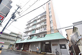 サンライフ小阪  ｜ 大阪府東大阪市小阪本町1丁目（賃貸マンション2LDK・5階・41.50㎡） その1