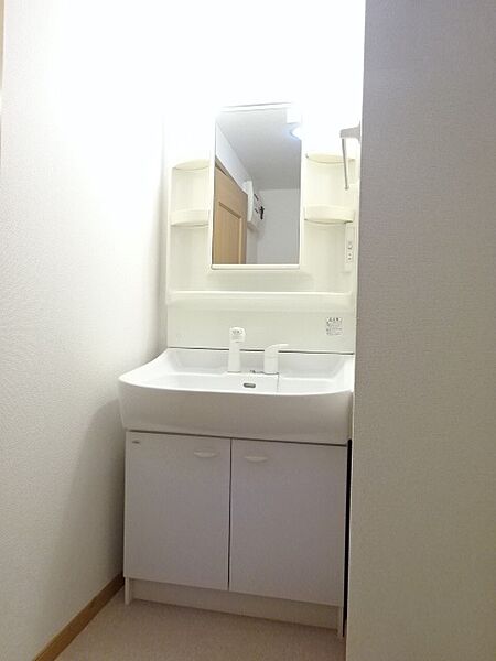 apartment 茨城県神栖市深芝南３丁目12番地10
深芝南の賃貸情報を見る
物件地図