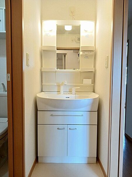 apartment 茨城県鹿嶋市大字宮津台4712-39
宮津台の賃貸情報を見る
物件地図