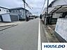 外観：前面道路含む現地写真