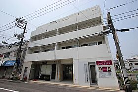 広島県広島市南区旭２丁目（賃貸マンション1R・2階・26.32㎡） その1