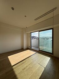 JR山陽本線 天神川駅 徒歩19分の賃貸マンション 5階1LDKのリビング/ダイニング