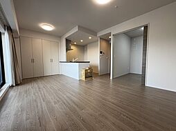 広島電鉄宮島線 広電西広島(己斐)駅 徒歩2分の賃貸マンション 16階3LDKのリビング/ダイニング