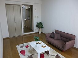 NEXTAGE 3階1Kのリビング/ダイニング