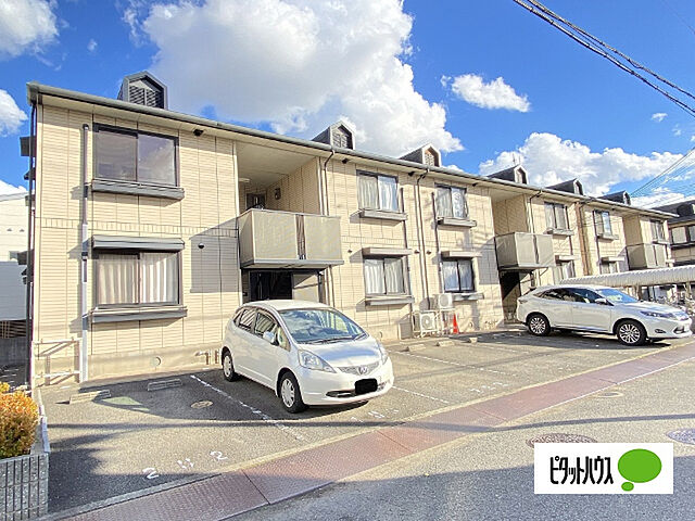 7 / 32