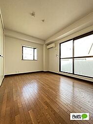 プレゼンス浜の宮 302 3階1Kのリビング/ダイニング