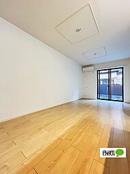 カンタービレ西浜II 102 1階1LDKのリビング/ダイニング