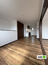 TJ島橋西ノ丁 201 2階1LDKのリビング/ダイニング