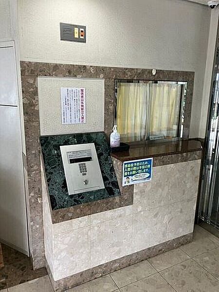 エントランス