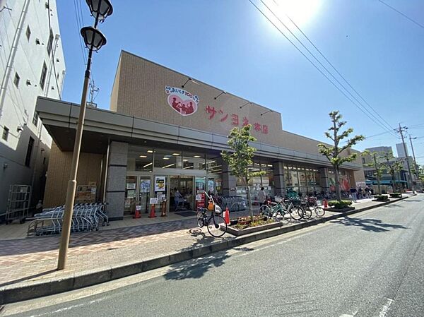 周辺を拡大表示