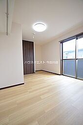 ハスラーKM 302 3階1Kのリビング/ダイニング