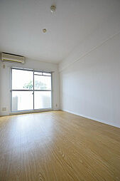 ピラーズ御所西 102 1階1Kのリビング/ダイニング