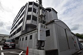 大阪府堺市西区浜寺諏訪森町西2丁（賃貸マンション2LDK・2階・57.06㎡） その1