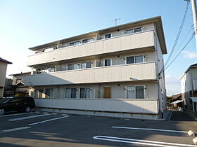 クリーン・アレテー  ｜ 岡山県倉敷市連島町連島（賃貸アパート1R・3階・35.35㎡） その1