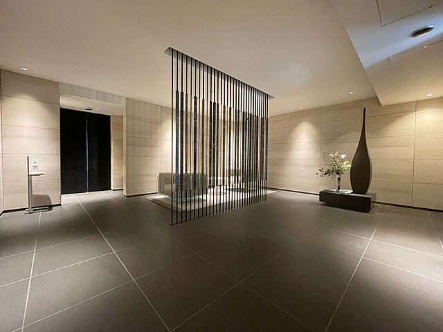  ザ・パークリモア白金台三丁目 4階/-