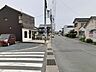外観：前面道路含む現地写真