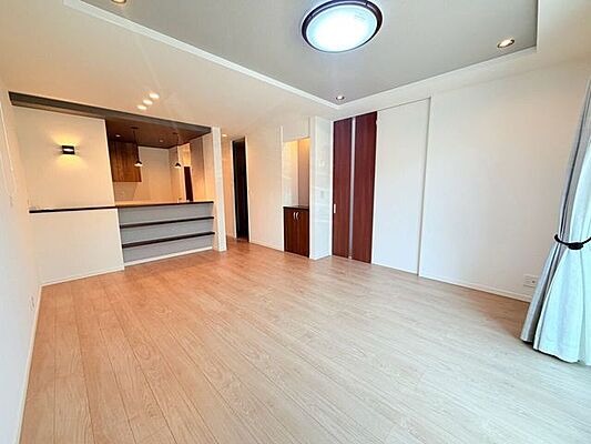 リビング/ダイニング 大岩町 中古戸建
