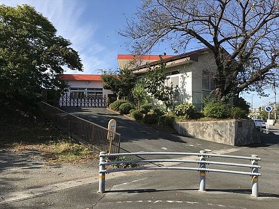 牛川東保育園 ...