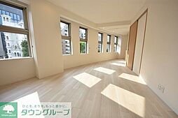 レジディアタワー乃木坂 6階1LDKのリビング/ダイニング